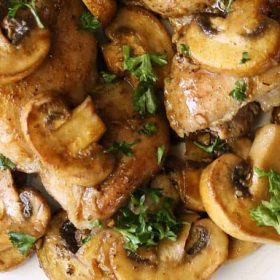 Piletina s paprikama i gljivama - Recept